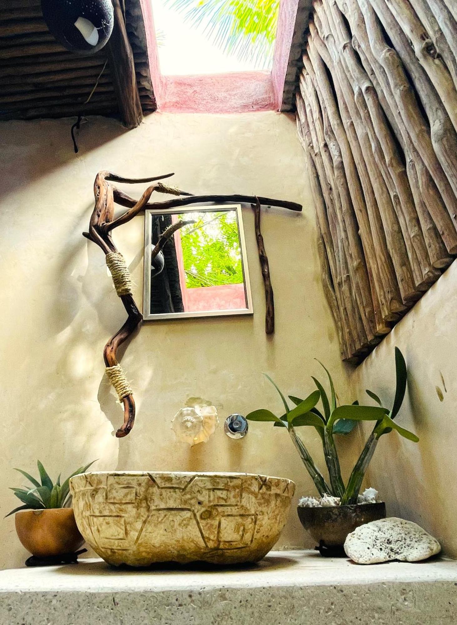 Casa Jade Ecobungalows Las Coloradas Yuluc Екстериор снимка