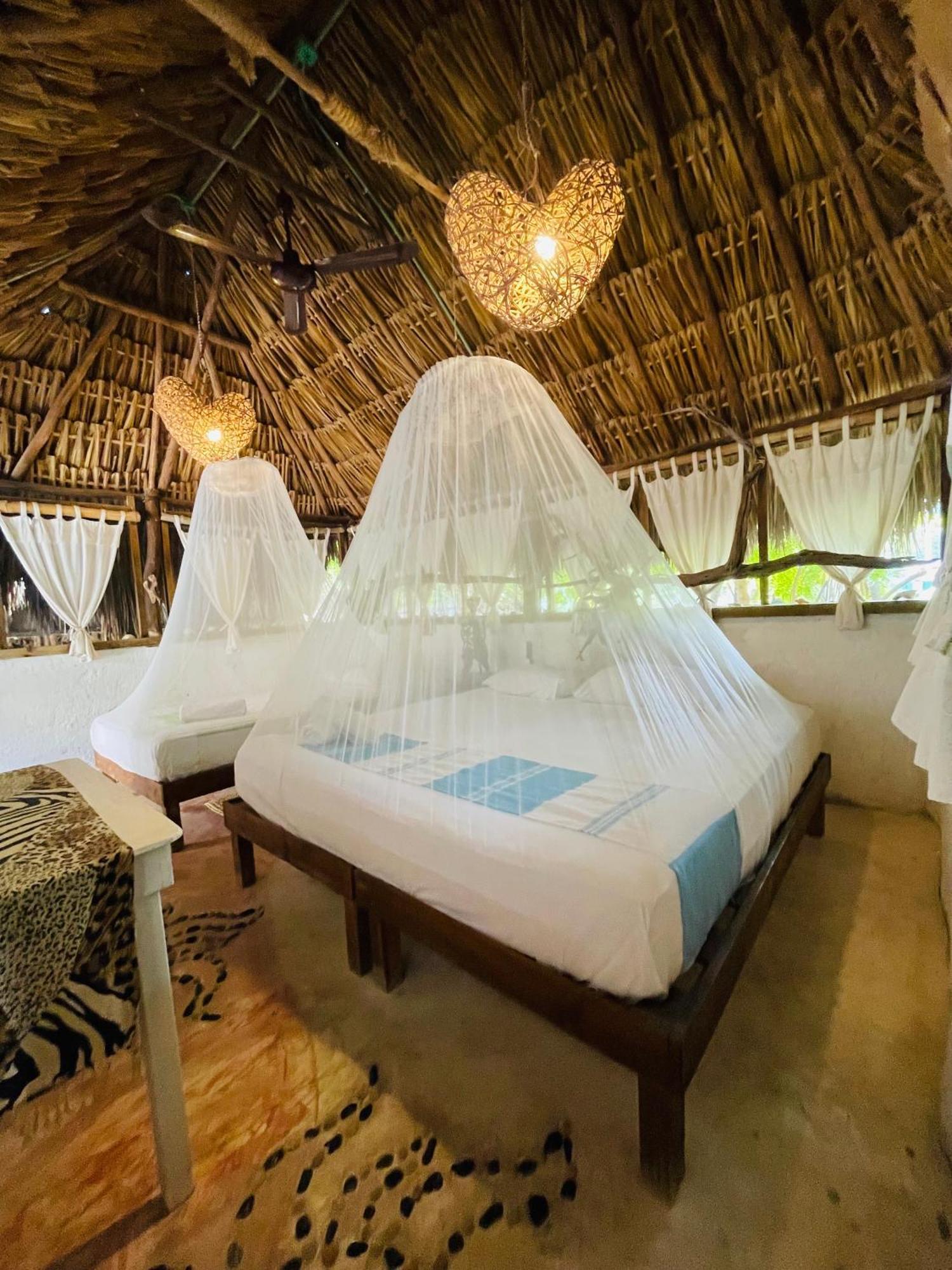 Casa Jade Ecobungalows Las Coloradas Yuluc Екстериор снимка